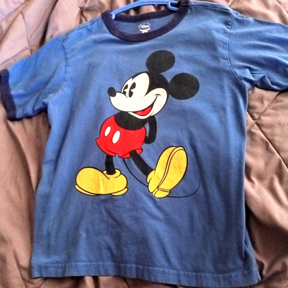 Vintag Disney Store Exclusive Size Medium Medium Mickey Mouse Shirt,Hard To Find - Picture 3 of 7